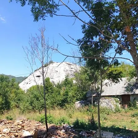 Kuk * Gračac